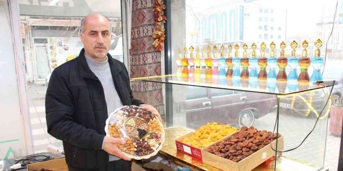 Oğlu Tarafından B*çaklanan Baba Hayatını Kaybetti