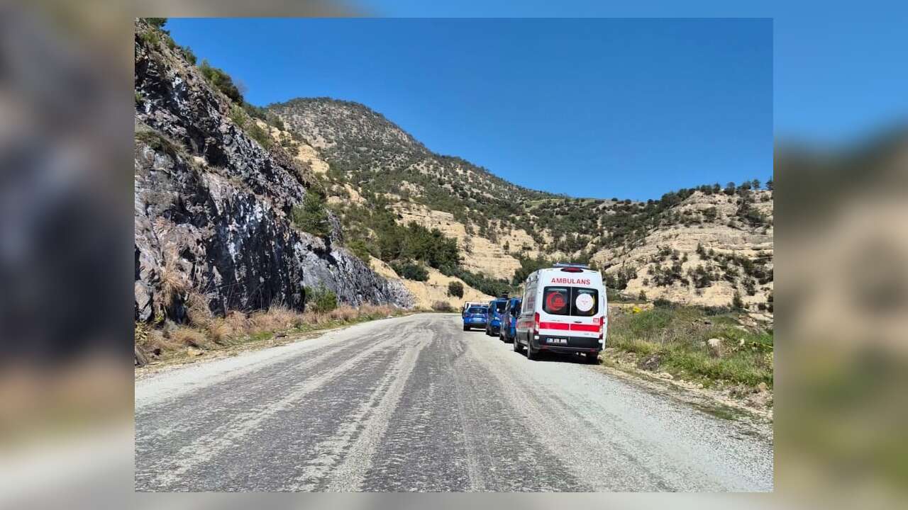 51 Yaşındaki Şahıs Nehir Kenarında Öl* Bulundu