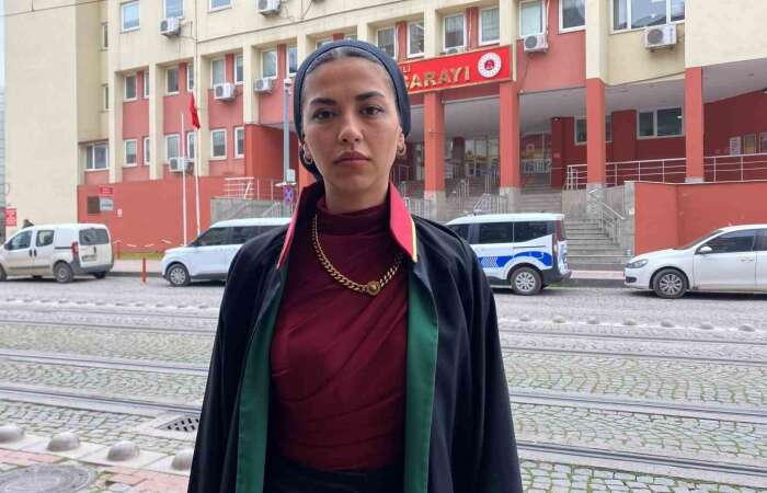Adliye Önünde C*nayet: Sümeyye “Kendimi Savundum” Dedi