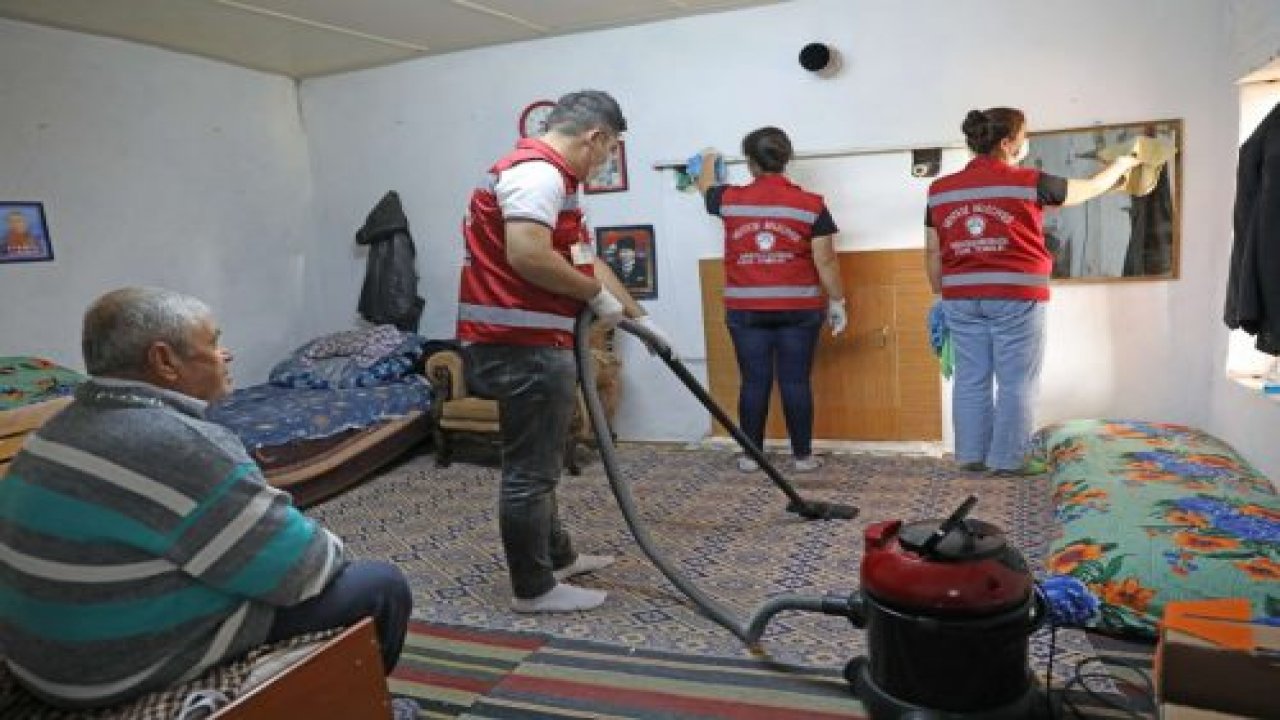 Menteşe Belediyesi’nden Bayram Temizliği