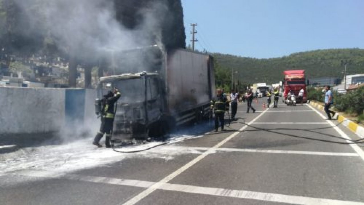 Sürücü canını zor kurtardı
