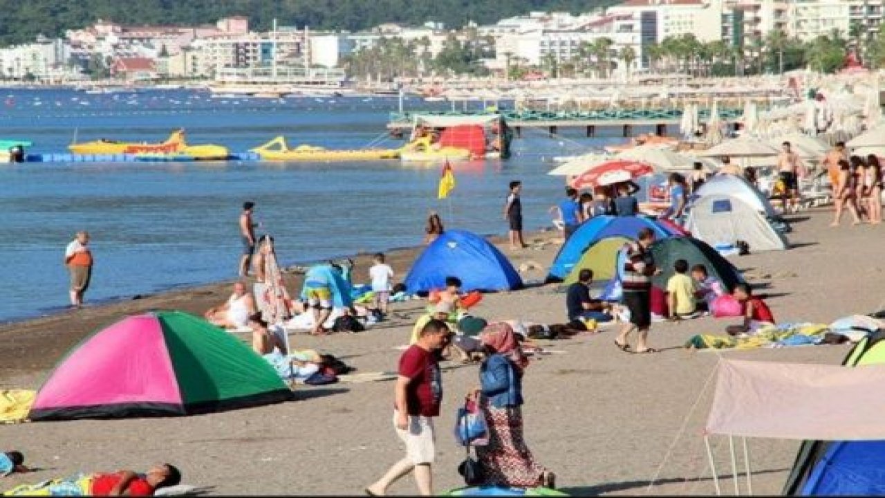 Halk Plajında Çadıra Yasak Devam Edecek