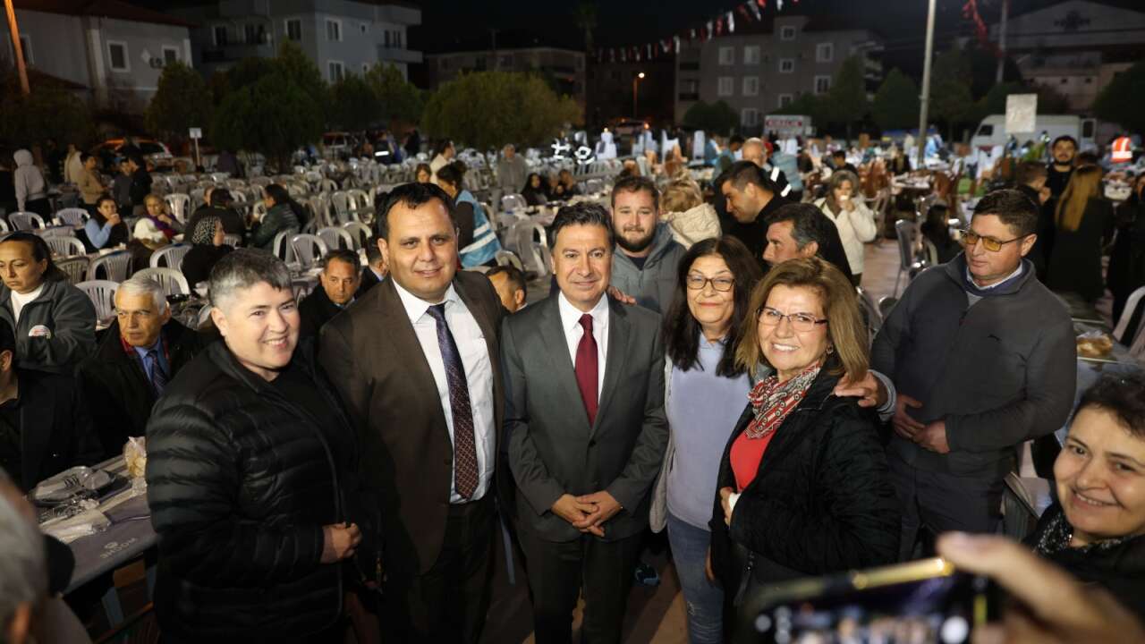 Dalaman’da Kadir Gecesi’nde Birlik Sofrası Kuruldu