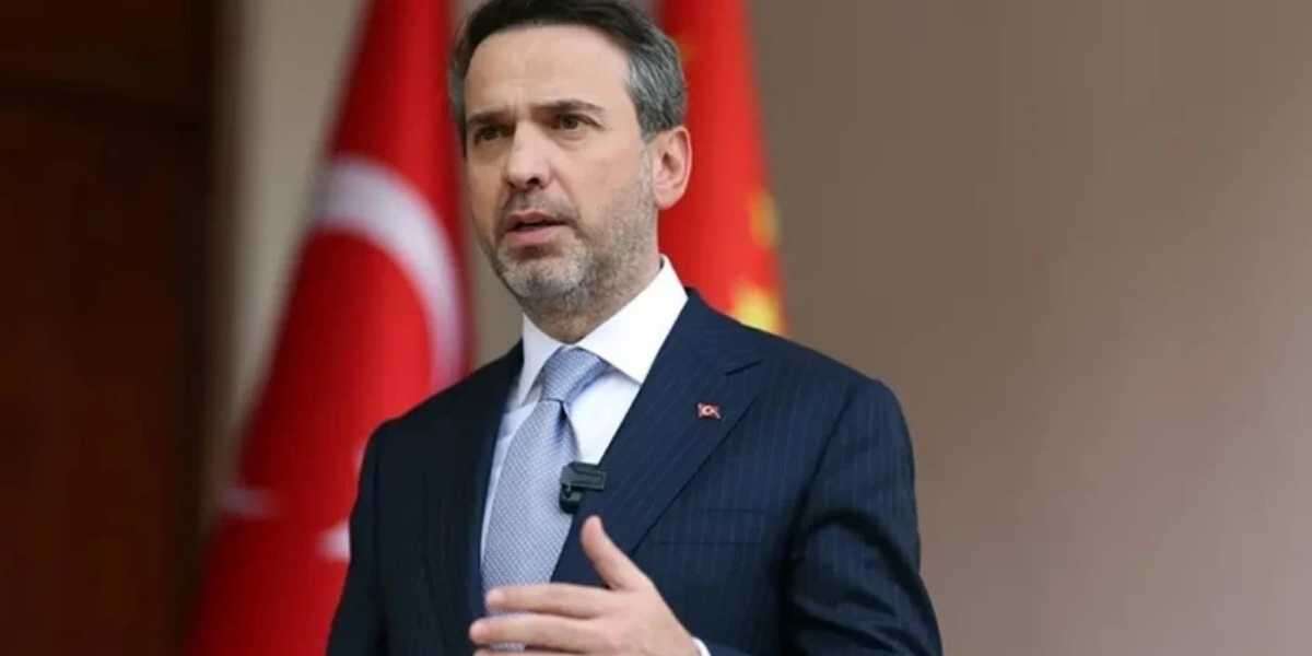 Elektrik ve Doğal Gaza Zam Mı Geliyor? Bakan Bayraktar Açıkladı