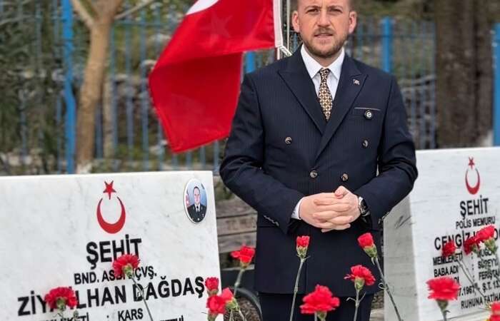 MHP Muğla İl Başkanı Demirel’den Bayramda Şehitlik Ziyareti