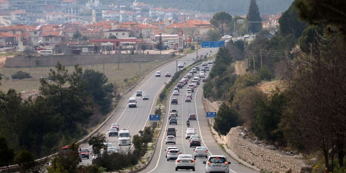 Bayram Tatili Sona Erdi, Muğla’da Dönüş Yoğunluğu Başladı
