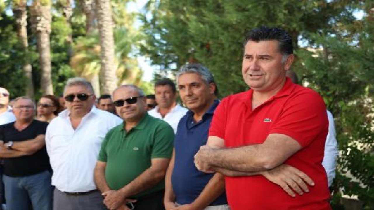 Başkan Kocadon personeliyle bayramlaştı