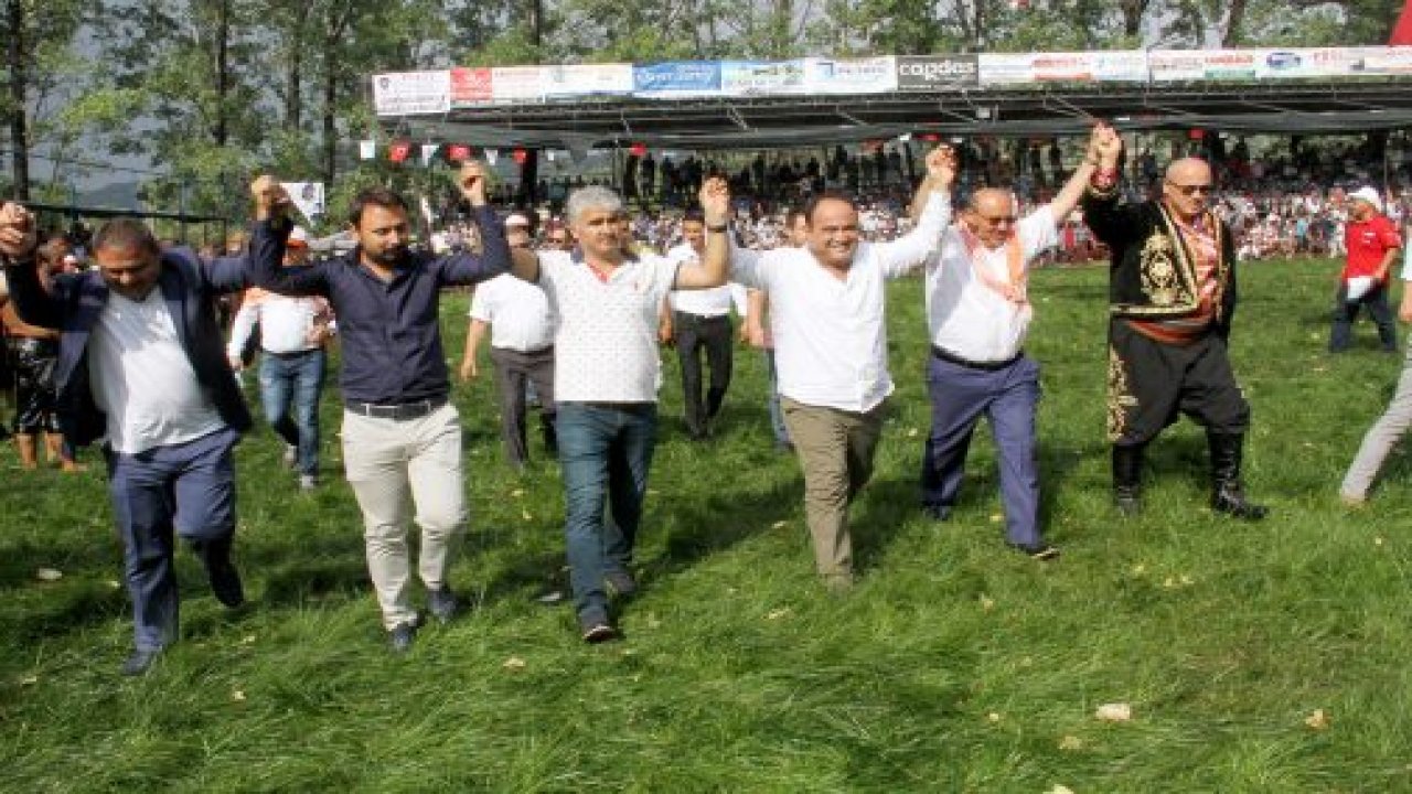 27. Geleneksel Yayla Seki Yağlı Güreşleri’ni Ali Gürbüz kazandı