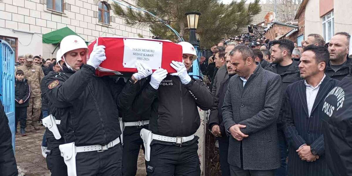 Polis Memuru Emniyet Binasında Hayatını Kaybetmişti, Son Yolculuğuna Uğurlandı