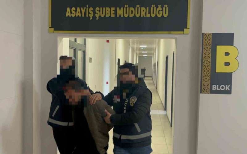 Aynı Masada İçtiler, Arkadaşıyla Tartışması C*nayetle Bitti