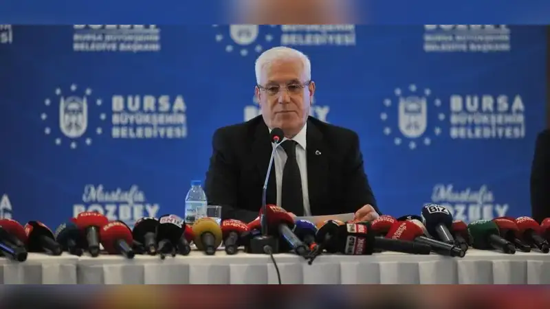 Büyükşehir Belediye Başkanı Mustafa Bozbey gözaltına alındı