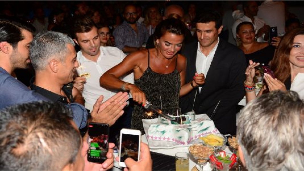 Yıldız, 41’inci yaşını kutladı