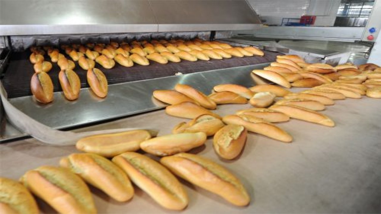 Her yıl 2,1 milyar ekmek çöpe atılıyor