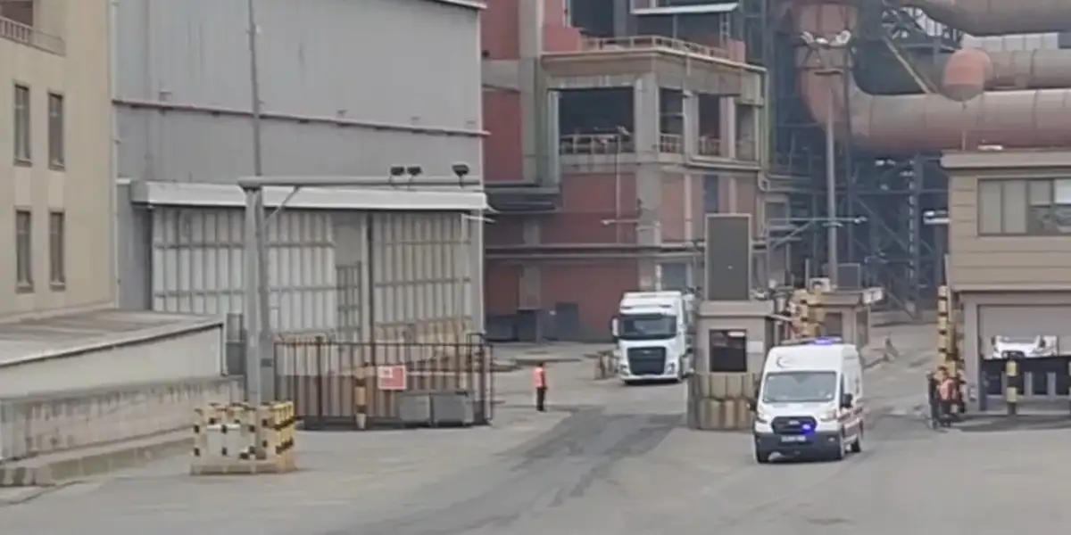 Metrelerce Yükseklikten Beton Zemine Çakıldılar: 4 İşçiden 3’ü Öldü