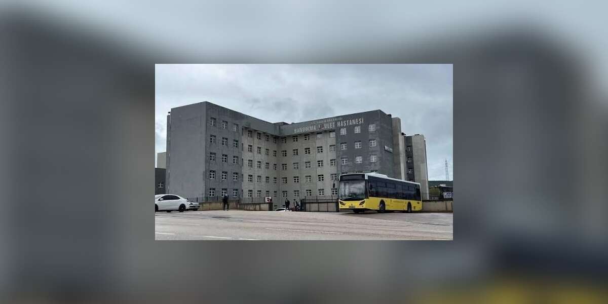 24 Yaşındaki Genç Taziye Evinde Fenalaşarak Yaşamını Yitirdi