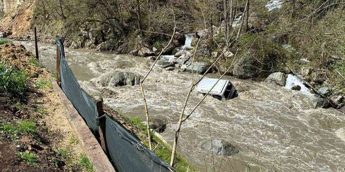 Daha 19 Yaşındaydı: Otomobilin Dereye Uçması Sonucu Yaşamını Yitirdi