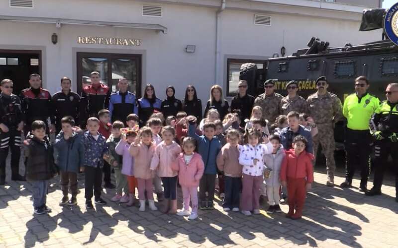 Minik Kalplerden Türk Polis Teşkilatı’na 181. Yıl Ziyareti