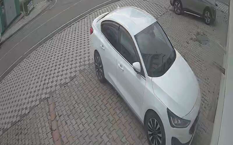 Direğe Vuran Araba Takla Attı: 7 Yaralı