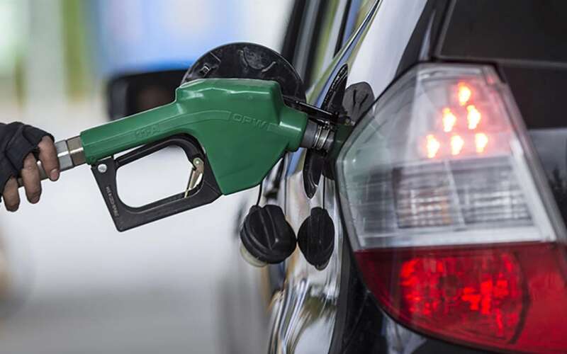 Akaryakıt İndirimi Hayal Oldu: Motorine Büyük Zam Geliyor