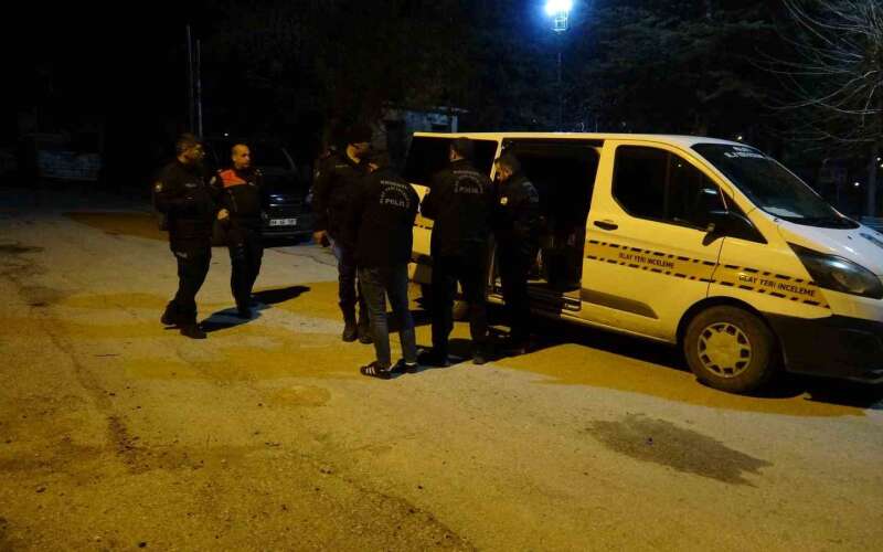 Alacak Verecek Tartışması Si*ahlı Kavgaya Dönüştü: 1 Yaralı