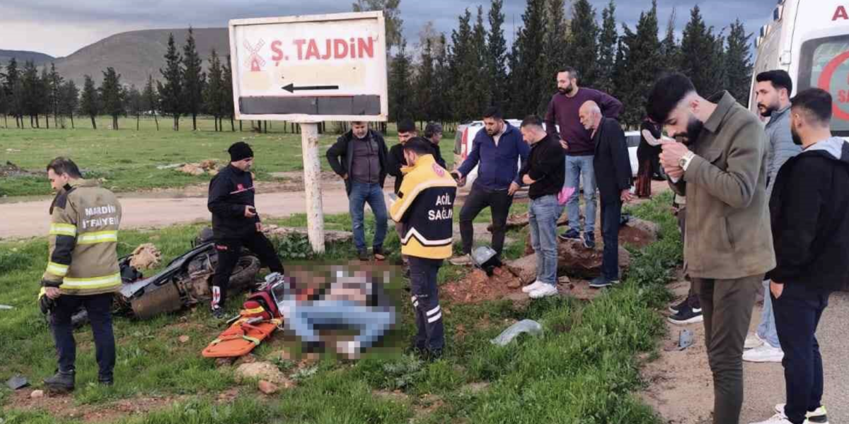 Yol Kenarına Savrulan Motosikletin Sürücüsü Hayatını Kaybetti