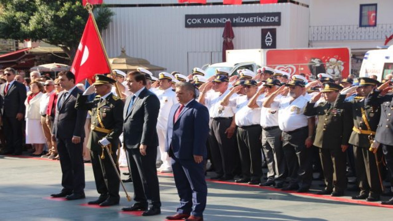 Bodrum'da 30 Ağustos Zafer Bayramı kutlaması