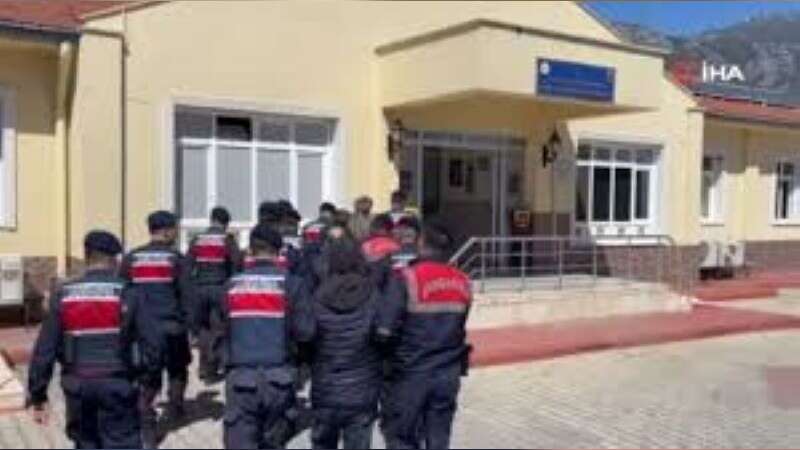 Jandarmadan Narkotik Operasyon: 1’i Doktor 6 Şüpheli Yakalandı