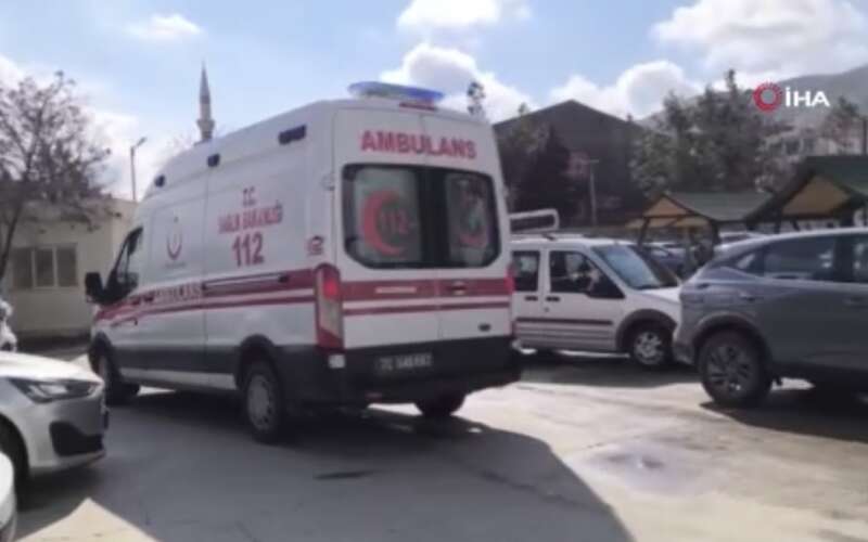 İki Gündür Haber Alınamıyordu: Genç Öğretmen Evinde Öl* Bulundu