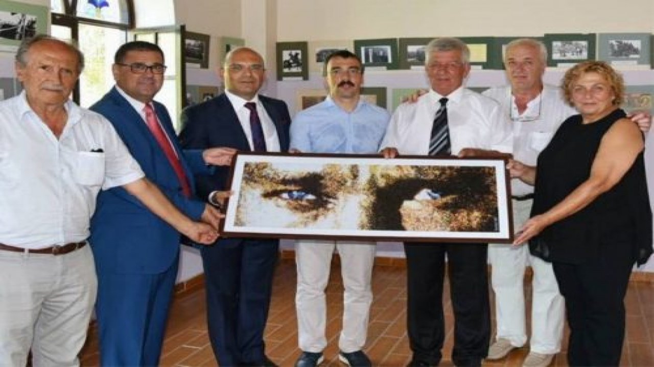 Güllük’te  Atatürk Sergisi