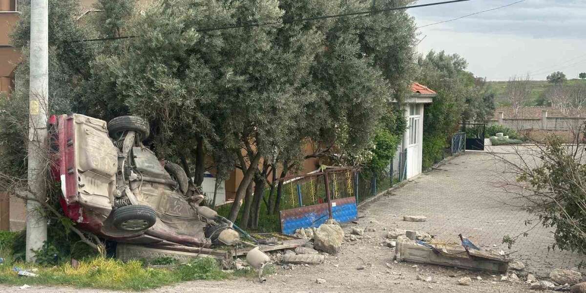 Otomobil Evin Bahçe Duvarına Çarptı: 1 Ölü, 1 Yaralı