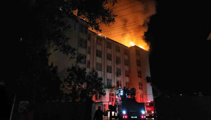 Yurtta Yangın Paniği: 46 Öğrenci Tahliye Edildi