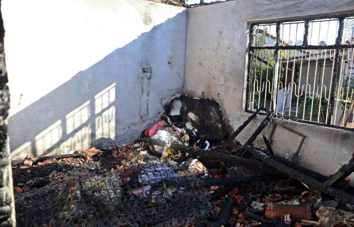 2 Kişinin Ölümüne Neden Yangında Perdelerin Tutuşturulduğu İddiası