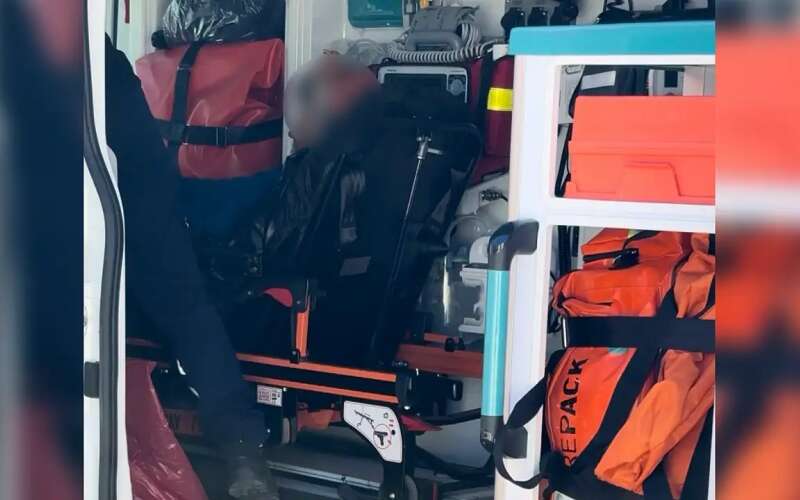 Muğla’da Motosiklet Kazası: Yola Çıkan Yaşlı Kadın Yaralandı