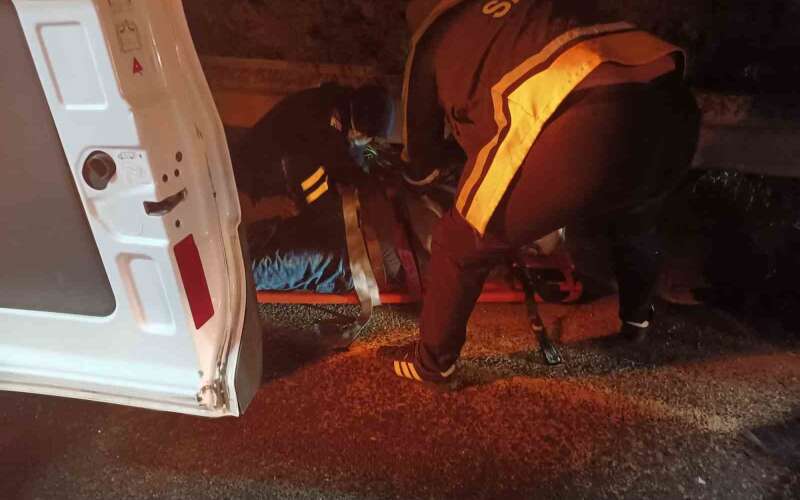 Otomobil Sürücüsü Yayaya Çarpıp Kaçtı: 1  Ağır Yaralı