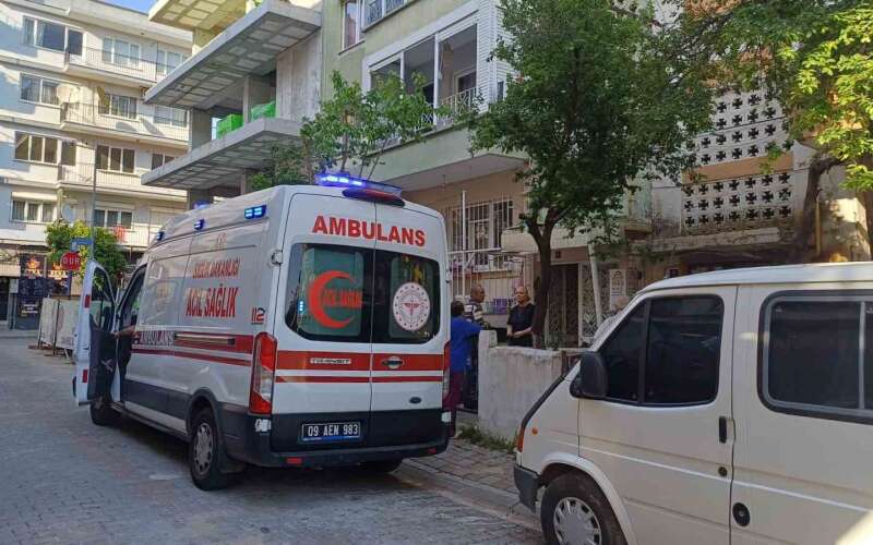 Yalnız Yaşayan Yaşlı Adamdan Haber Alınamıyordu: Evinde Ölü Bulundu