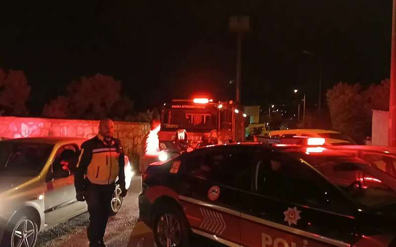 Muğla'da Şaşkın Vatandaş Kendi Evindeki Yangını Komşuda Sandı