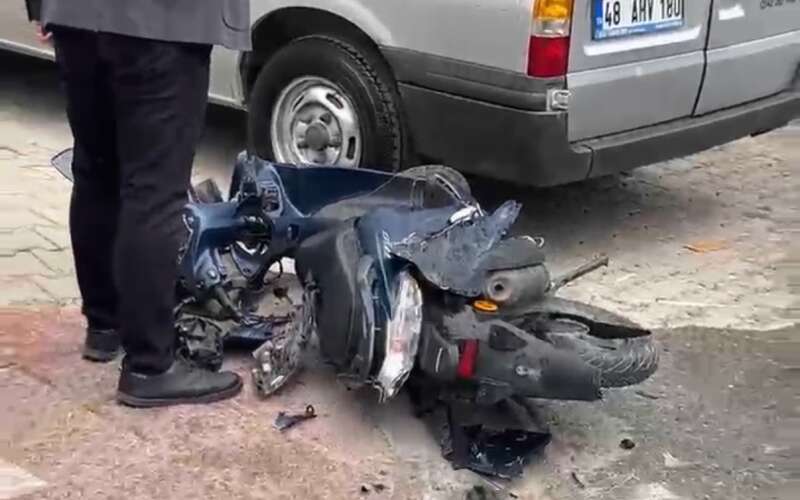 Muğla’da Otomobil ile Motosiklet Çarpıştı: 1 Yaralı