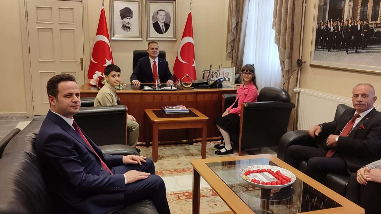 Minik Validen Büyük Öneri: 2027 Yılı "Çocuk Yılı" Olsun