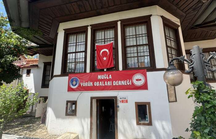 Muğla Yörük Obaları Derneği Yeni Yerinde Faaliyetlerine Hazırlanıyor