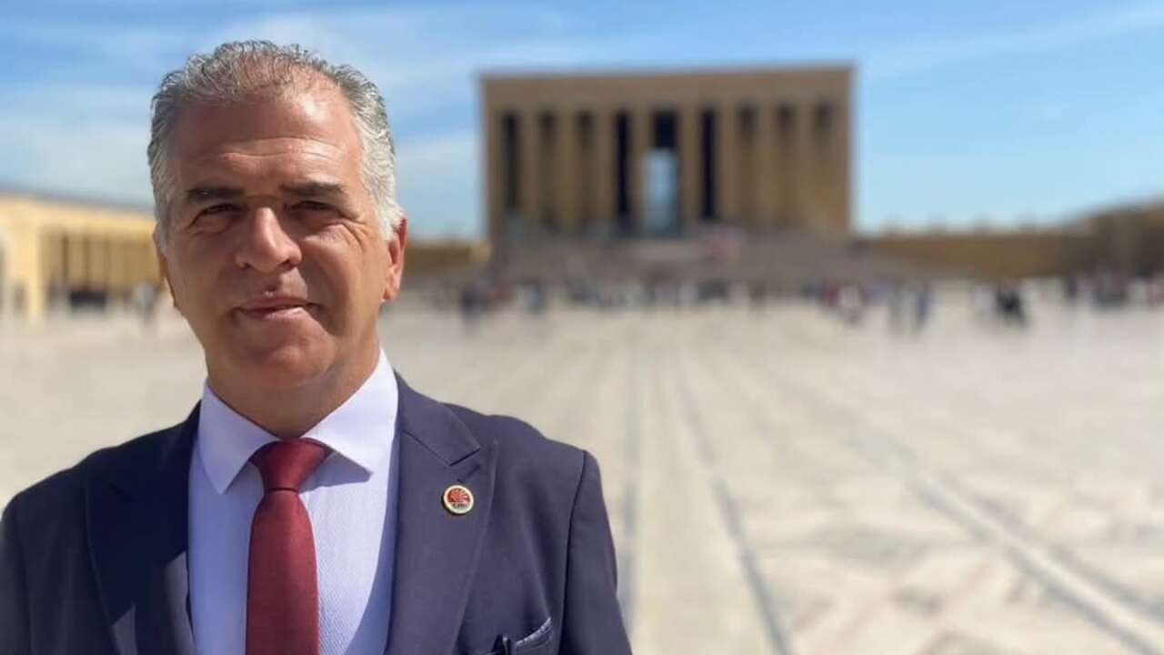 CHP Datça İlçe Başkanı Sezai Öz İstifa Etti