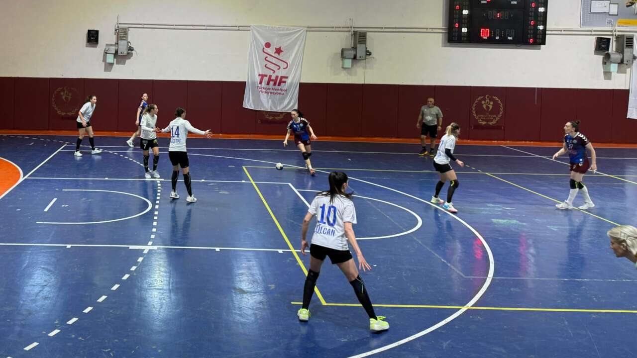 Armada Praxis Yalıkavakspor Deplasmanda Güldü: 35-31