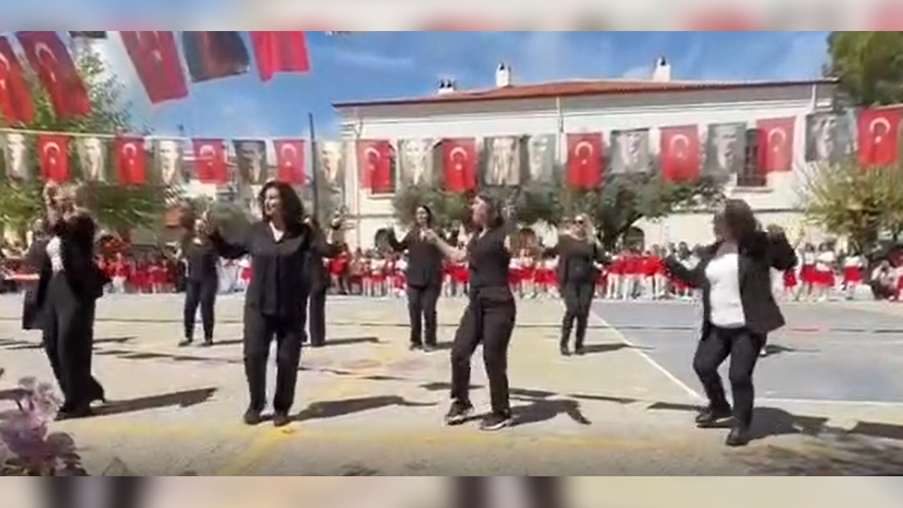 23 Nisan’da Öğretmenlerden Sürpriz Final Gösterisi