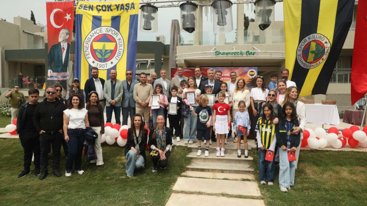 Bodrum'da Atatürk ve Çocuk Temalı Yarışmanın Ödülleri Sahiplerini Buldu