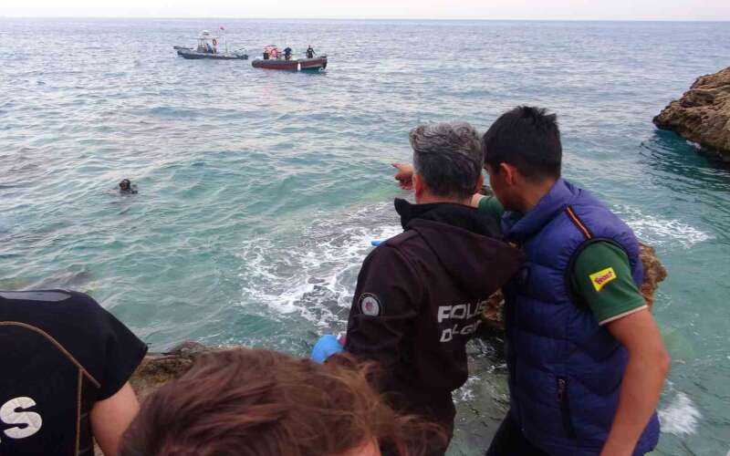 Denizde Bulunan Gencin Sırrı Çözüldü: Kimliği Şaşırttı