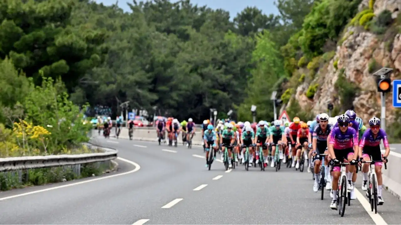 29 Nisan'da Marmaris-Fethiye Yolu Bisiklet Turu İçin 3 Saat Trafiğe Kapatılacak