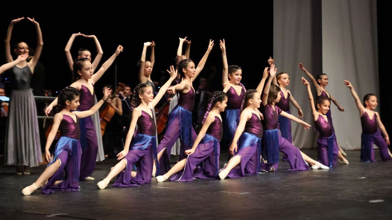 Muğla’da Sanat ve Dansın Büyüleyen Gecesi: Anadolu Senfonisi Ayakta Alkışlandı