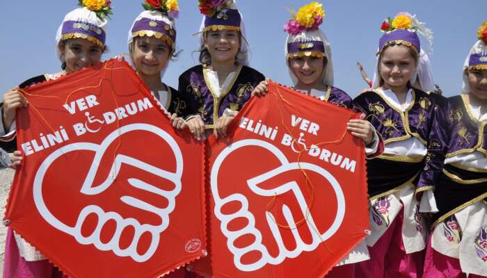 21. Uluslararası Bodrum Uçurtma Festivali: Engeller Gökyüzünde Aşılıyor
