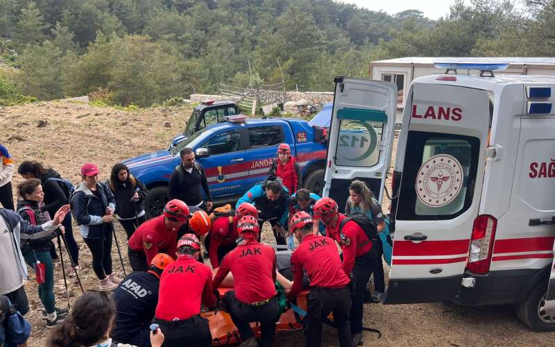 Muğla'da UMKE Ve JAK Ekiplerinden Nefes Kesen Kurtarma Operasyonu