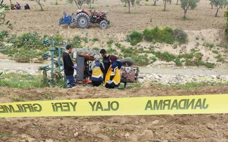 Traktörün Altında Kalan Sürücü Yaşamını Yitirdi