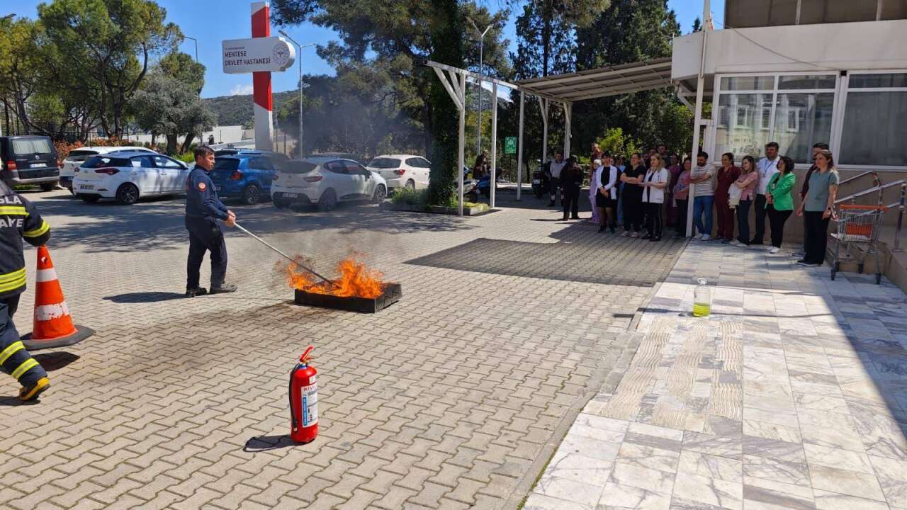 Hastanelerde Yangın Güvenliği: Menteşe Devlet Hastanesi’nden Örnek Tatbikat